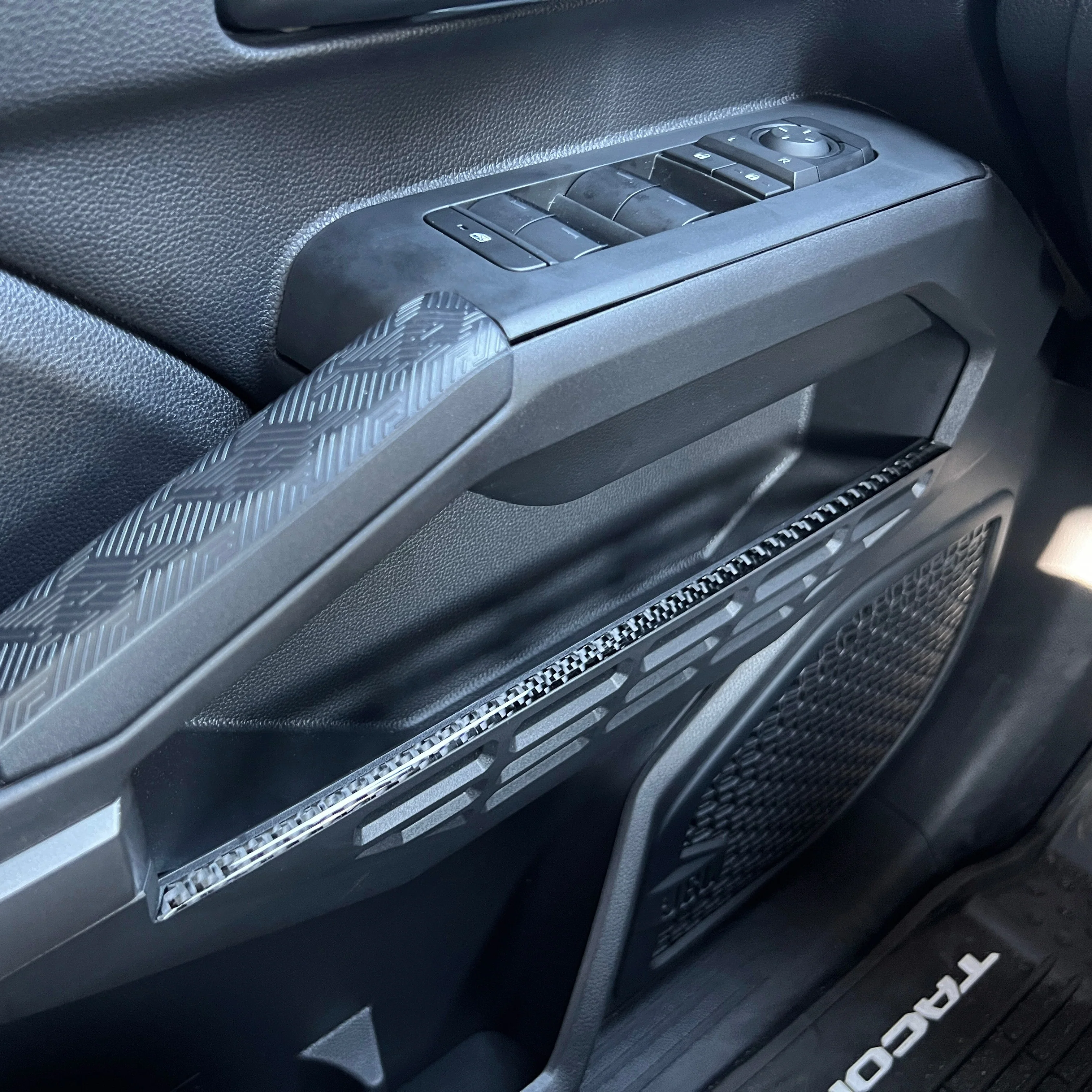 Door Storage Line Accent Trim Tacoma (2024+) - Image 2