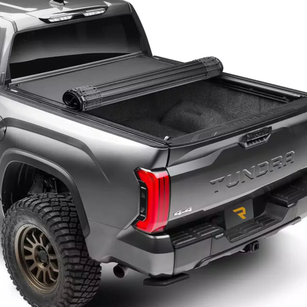 Revolver X4TS Hard Roll Up Tonneau Cover Tacoma (2016-2023) - Image 16