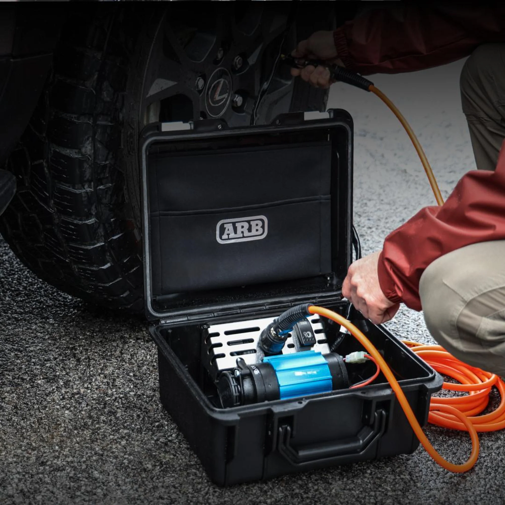 Single Motor Portable 12V Air Compressor